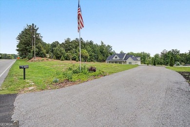 This gorgeous custom home in the desirable East Paulding - photo 4