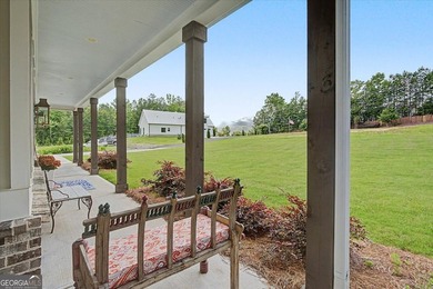 This gorgeous custom home in the desirable East Paulding - photo 6