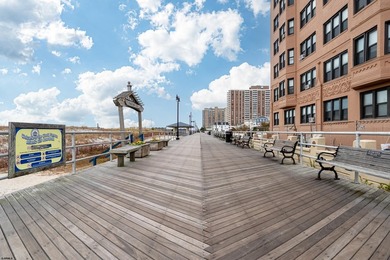 Beachfront Living at The Warwick - Beautiful 1BR/1BA in great - photo 13