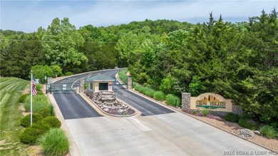 Rare DOUBLE condo offering 3,495 sq ft of lake living! This - photo 4
