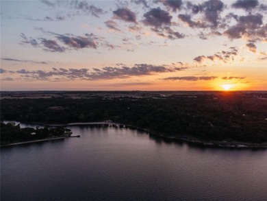 Lake Acreage For Sale in Fort Worth, Texas