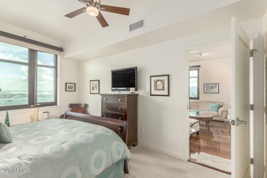 Stunning 1 bed 1 1/2 bath unit with office. Largest 1 bedroom