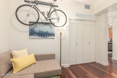 Stunning 1 bed 1 1/2 bath unit with office. Largest 1 bedroom