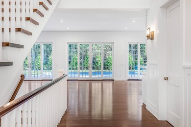 Welcome to 166 Ferry Rd, a luxurious black and white batten - photo 3