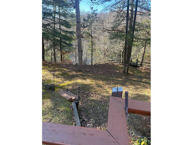 This waterfront secluded getaway is boasting with 3BR and 2BA - photo 8