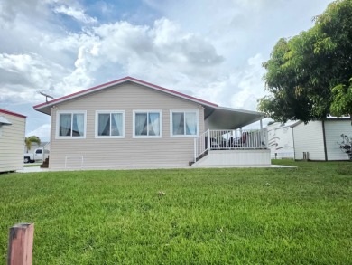 Lake Condo For Sale in Okeechobee, Florida