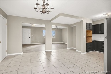 Investor/First-Time Buyer Special! Stunning Seasonal Lake View! - photo 5