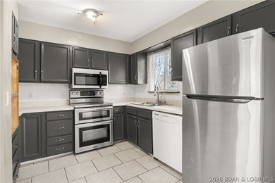 Investor/First-Time Buyer Special! Stunning Seasonal Lake View! - photo 7