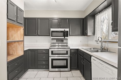 Investor/First-Time Buyer Special! Stunning Seasonal Lake View! - photo 8