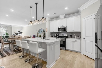 LIFESTYLE AND LOCATION LOW-MAINTENANCE TOWNHOME, ONLY 3 YEARS - photo 8