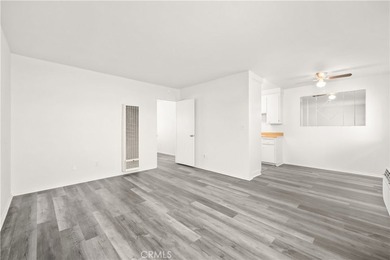 Welcome to this beautifully updated top-floor 1-bedroom, 1-bath - photo 3