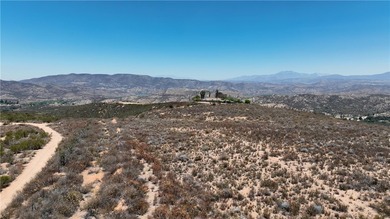 Discover this extraordinary opportunity to own a large portion - photo 49