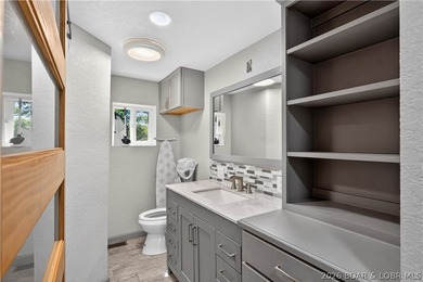 Lakefront, beautifully remodeled property, perfectly positioned - photo 10