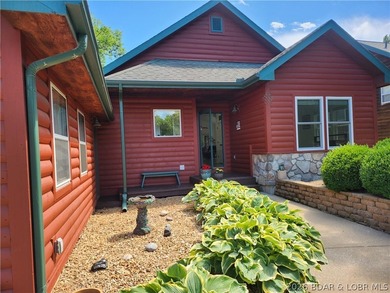 Welcome home to Fox Ridge! This is your rare chance to claim a - photo 2