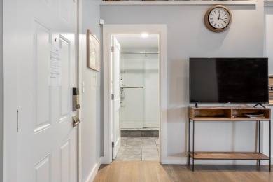 Introducing Unit 307 at 10 Exchange Street aEUR* set on one of