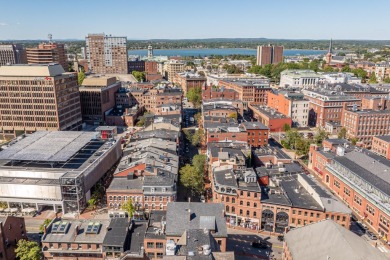 Introducing Unit 307 at 10 Exchange Street aEUR* set on one of