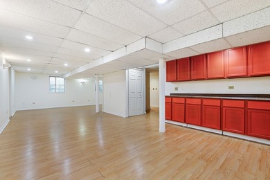Wake up to peaceful water views in this exceptional 4-bedroom - photo 22