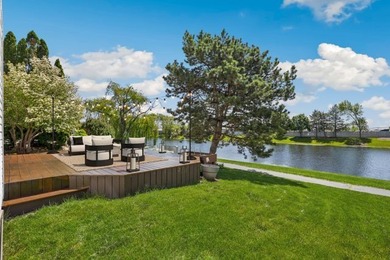 Wake up to peaceful water views in this exceptional 4-bedroom - photo 24
