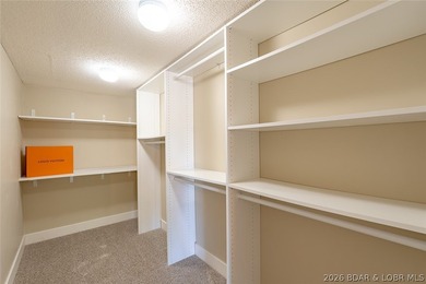 Newly updated lakefront home in Four Seasons with Brand New Roof - photo 43