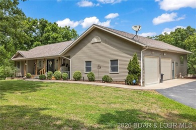 Country living on 20 acres within the city limits of Laurie - photo 3