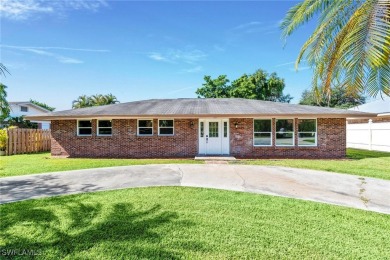 Lake Home For Sale in Clewiston, Florida