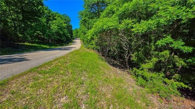 Rare Opportunity on the Signature 4th Hole in Porto Cima! Build - photo 1