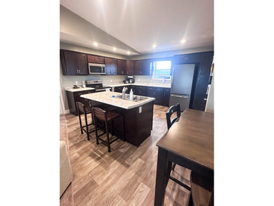 If you've been looking for a clean, move-in ready place that's - photo 13