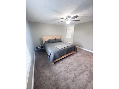 If you've been looking for a clean, move-in ready place that's - photo 20