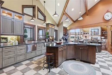 Equestrian Dream!! This home is a must See!!!! A Private Legacy - photo 22