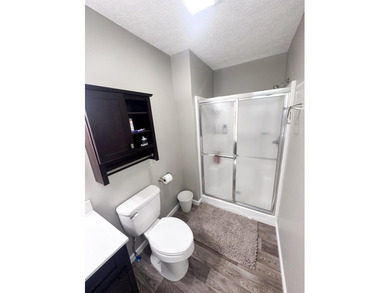 If you've been looking for a clean, move-in ready place that's - photo 22