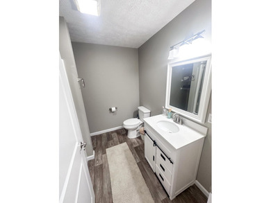 If you've been looking for a clean, move-in ready place that's - photo 24