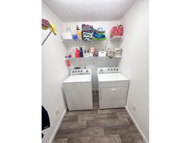 If you've been looking for a clean, move-in ready place that's - photo 30
