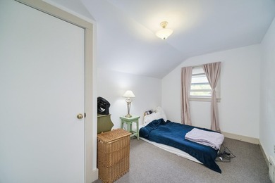 This charming duplex sits on a large lot with a privacy fenced - photo 33