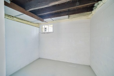 This charming duplex sits on a large lot with a privacy fenced - photo 36
