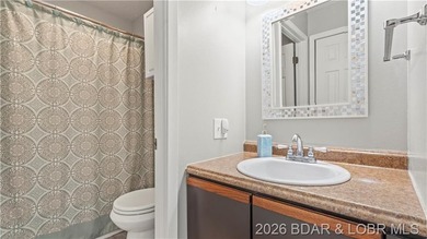 Enjoy lake living with comfort, convenience, and investment - photo 9