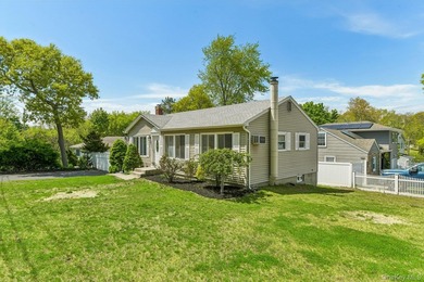 Welcome to 37 Harper Street, a desirable corner property located - photo 4