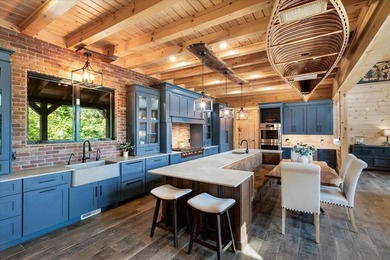 EXTRAORDINARY CRAFTSMANSHIP MEETS LAKEFRONT LIVING...A LEGACY - photo 4