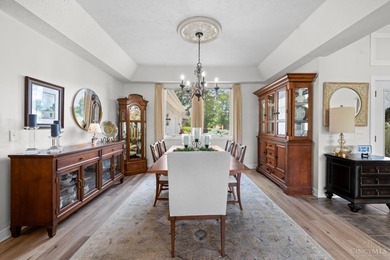 Welcome to your own private oasis with breathtaking views of the - photo 9