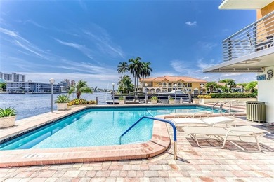 LUXURY STUDIO IN PREMIER INTRACOASTAL HIGH-RISE--FULLY FURNISHED