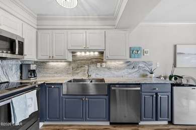 Get ready to fall in love with this stunning move-in ready - photo 8