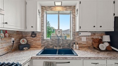Beautiful 3-bedroom, 2-bath home located right in the heart of - photo 9