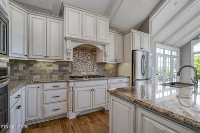 Stunning golf-front home on the 9th tee box with breathtaking - photo 17