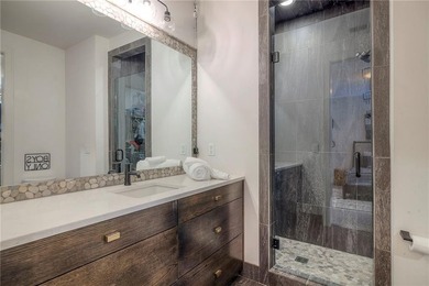Recently lowered to 2,300,000 Million with an appraisal of 2,995 - photo 31