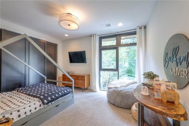 Recently lowered to 2,300,000 Million with an appraisal of 2,995 - photo 32