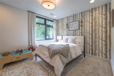 Recently lowered to 2,300,000 Million with an appraisal of 2,995 - photo 34