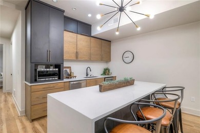 Recently lowered to 2,300,000 Million with an appraisal of 2,995 - photo 37