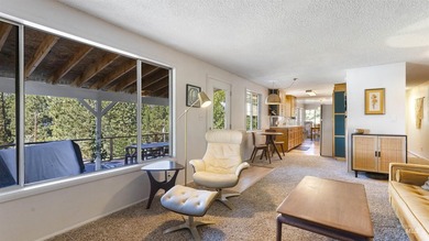 YOUR MID-CENTURY MOUNTAIN GETAWAY! Step into this charming - photo 9