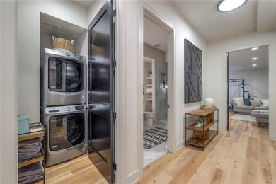 Recently lowered to 2,300,000 Million with an appraisal of 2,995 - photo 43