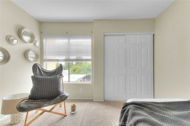 This light-filled, tastefully upgraded condo in Pasadena offers - photo 11