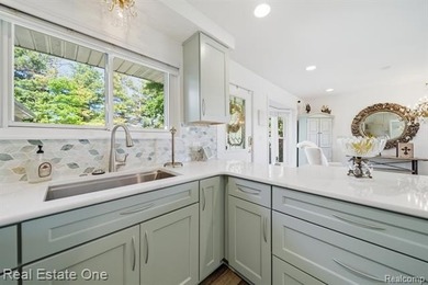 Beautifully updated Woodland Lake home where you can enjoy - photo 13